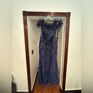 Blue Off-the-Shoulder Cap Sleeve Wedding Gown